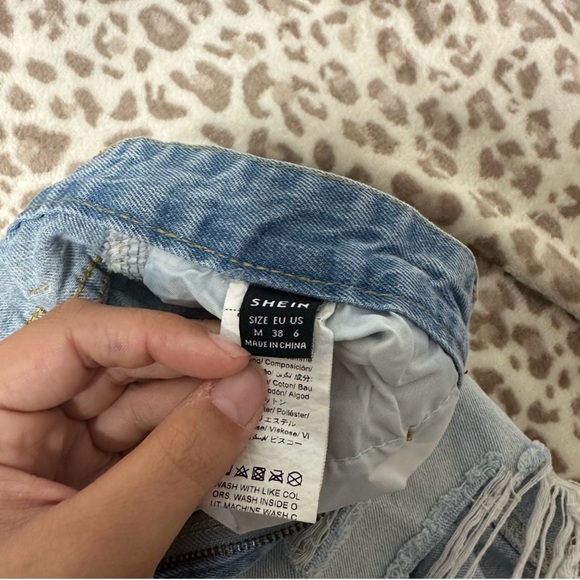 Set of three Jean shorts! - Picture 11 of 15